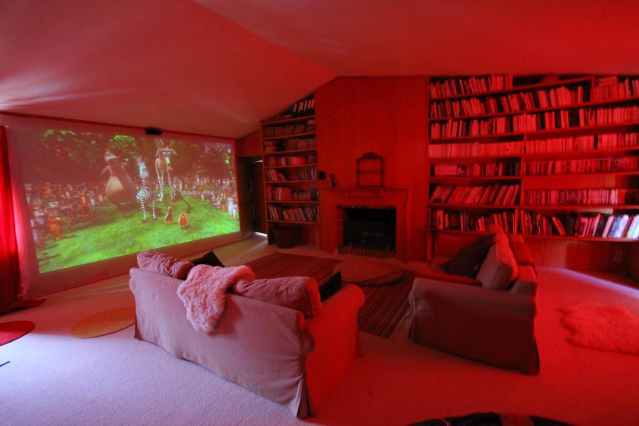 Les Chambres Du Logis Du Chatelier Bressuire Luaran gambar