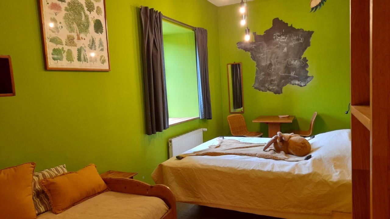 Les Chambres Du Logis Du Chatelier Bressuire Luaran gambar
